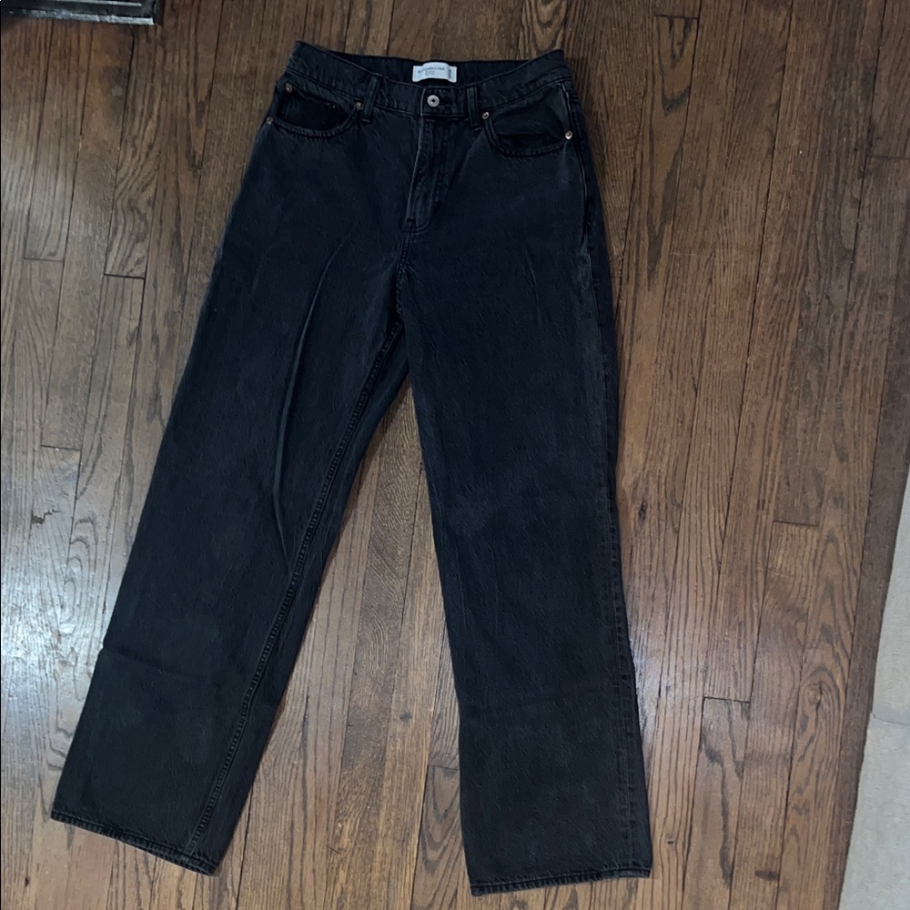 Abercrombie Loose High Rise Jeans